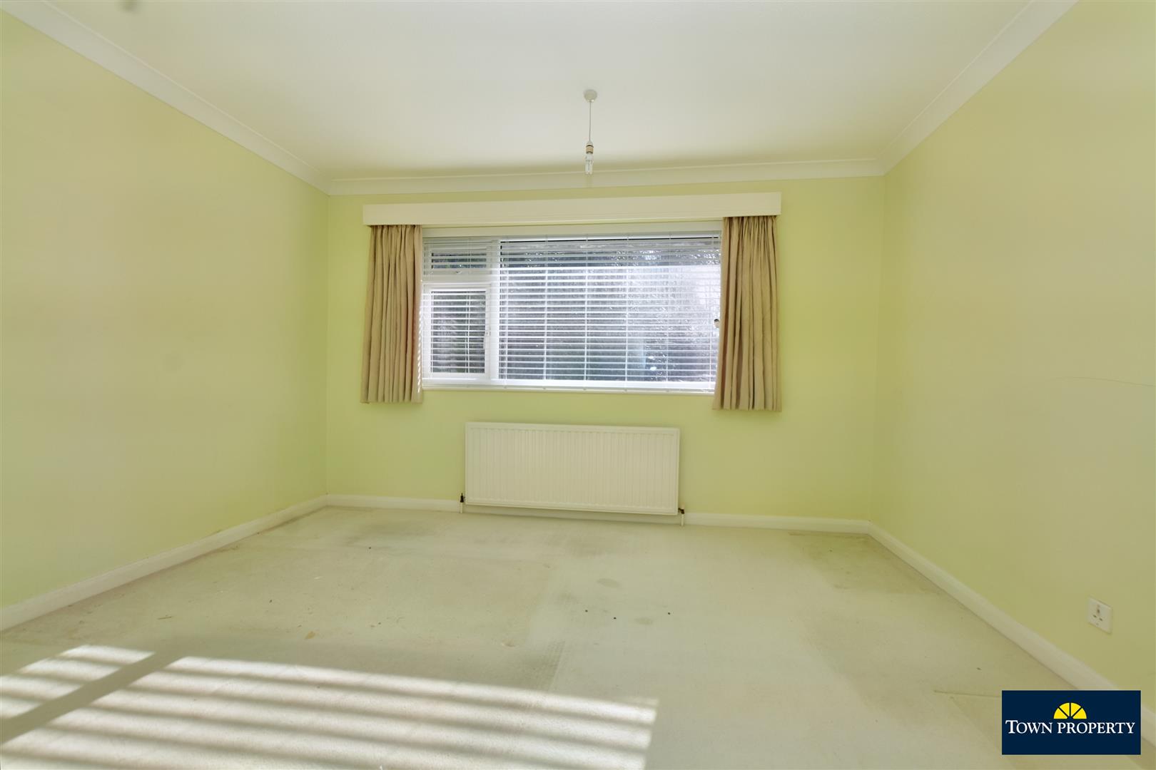 Property Details for Compton Place Road Eastbourne East Sussex BN20